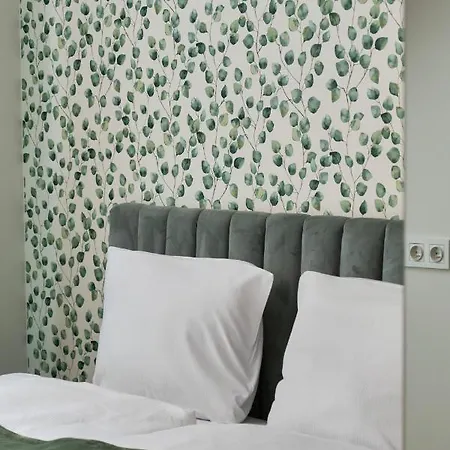 Beautiful 3-bedroom Gwiazdzista 18 By Renters Apartment *