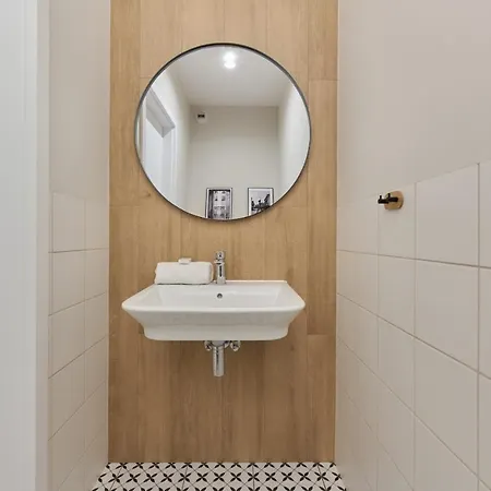 Beautiful 3-bedroom Gwiazdzista 18 By Renters * Breslau