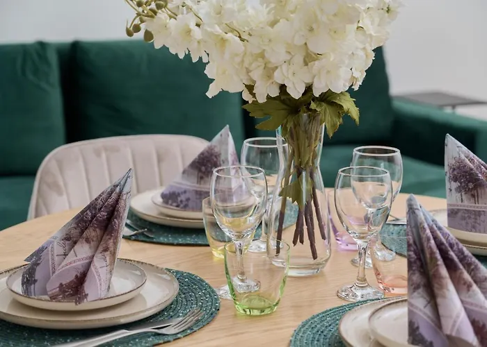 Beautiful 3-bedroom Gwiazdzista 18 By Renters