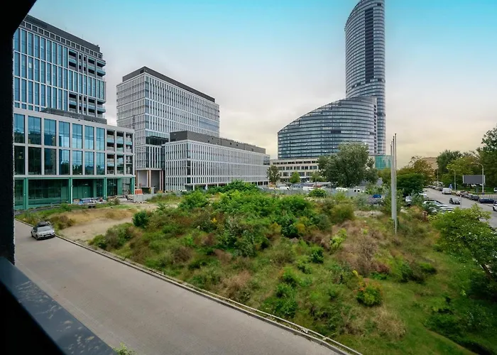 Beautiful 3-bedroom Gwiazdzista 18 By Renters Apartmán Vratislav